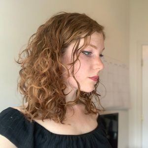 Meet your Posher, Brooke